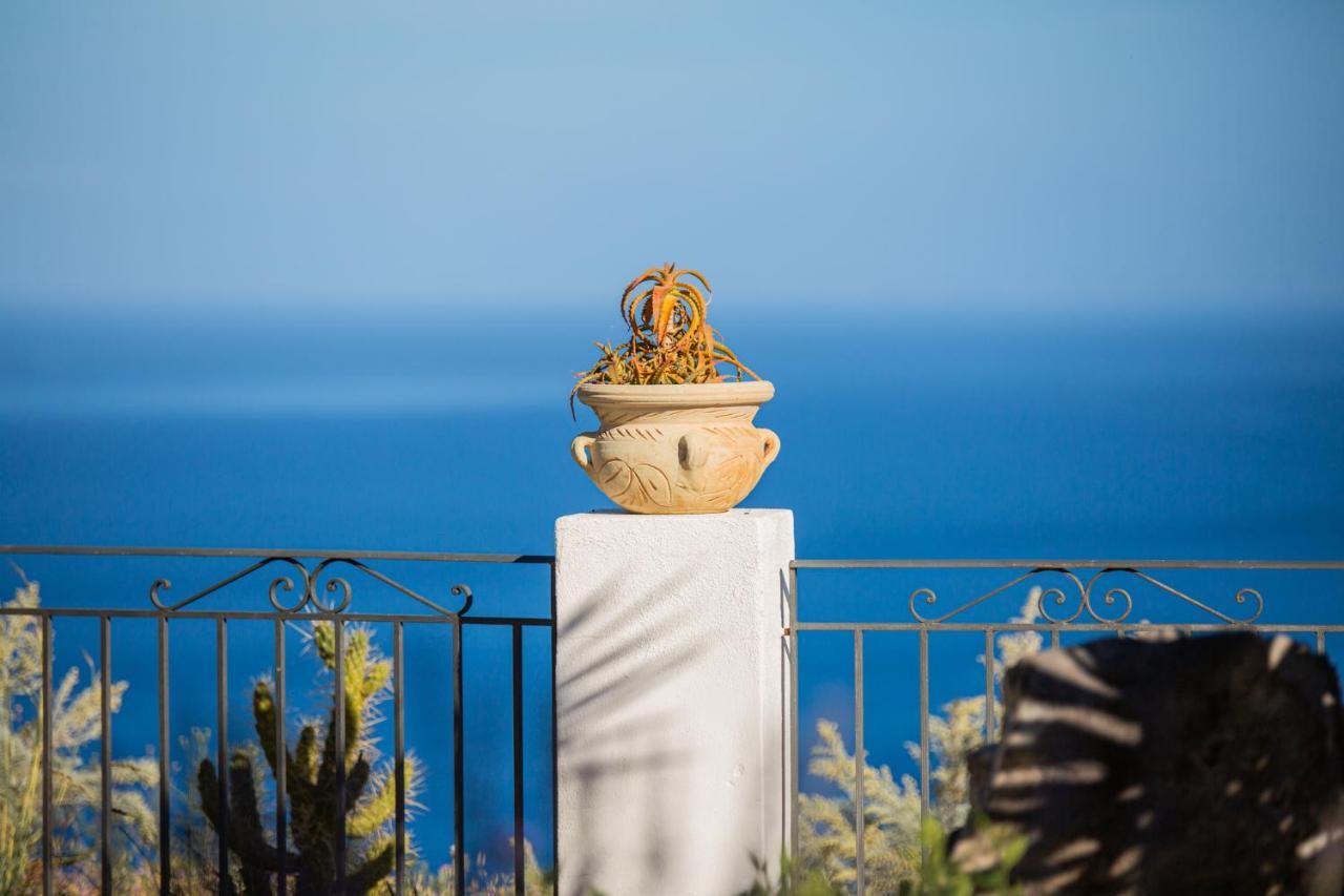 B&B Villa Maristella Lipari  Exterior foto